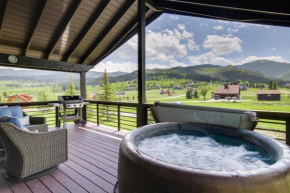 Stunning Gallatin Gateway Mountain Retreat!